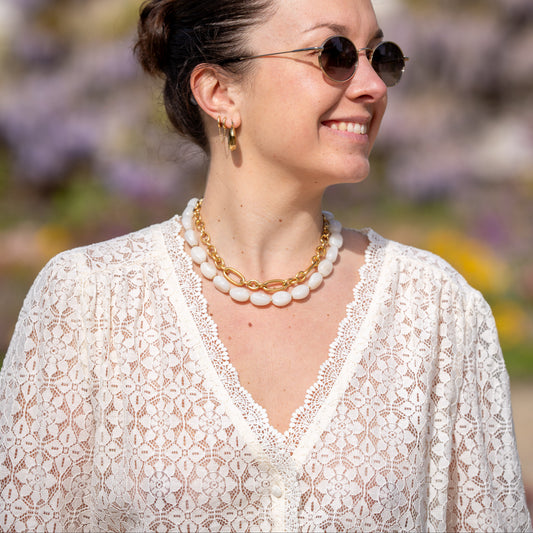 Blouse manches courtes en dentelle Ecru Vicky - GRACE & MILA