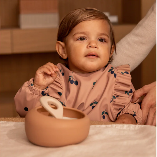 Bavoir à volants avec manches Berry - LIEWOOD